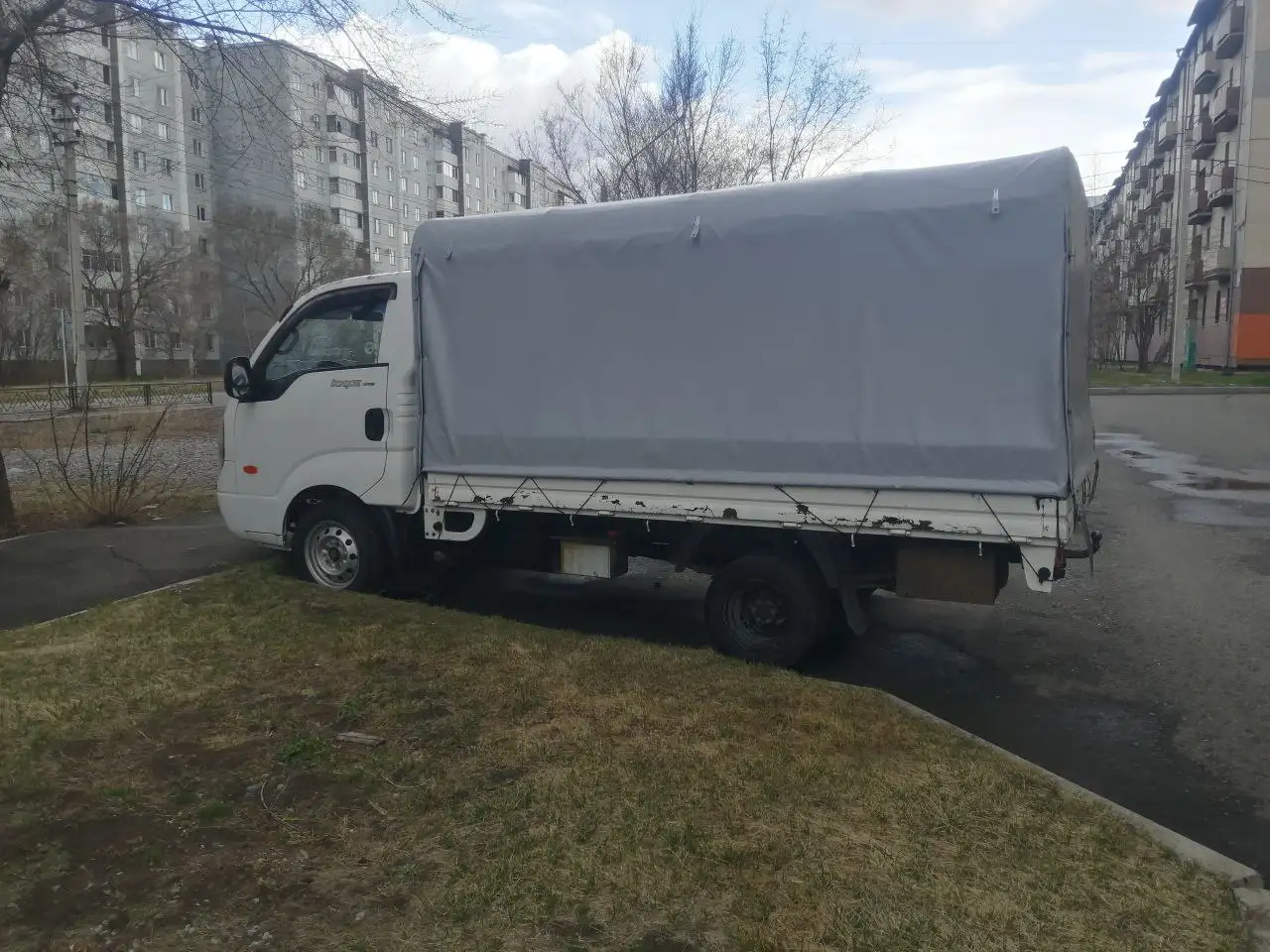 Продам грузовик 2010 года в хорошем состоянии - Грузовики (Авто) в Минусинск