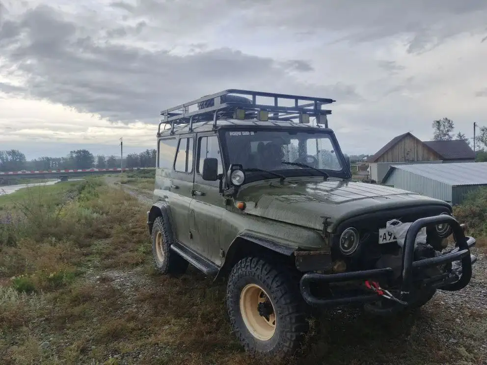 Продажа автомобиля с инжектором, лебедкой и 35-й резиной - Авто в Неизвестно