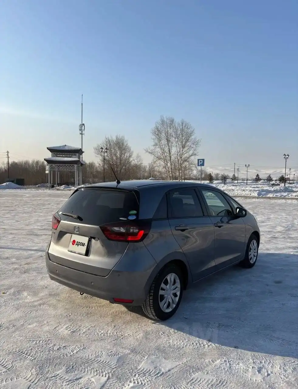 Продам HONDA FIT 2021 года - Легковые автомобили (Авто) в Неизвестно