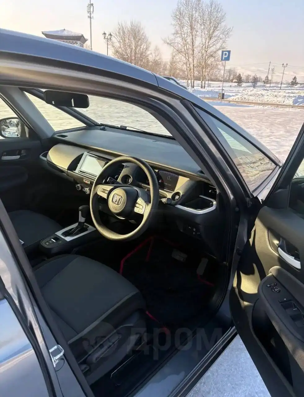 Продам HONDA FIT 2021 года - Легковые автомобили (Авто) в Неизвестно