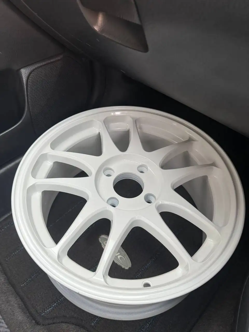 Продажа дисков R15 4/100 - Диски и шины (Авто) в Хакасия и Красноярский край