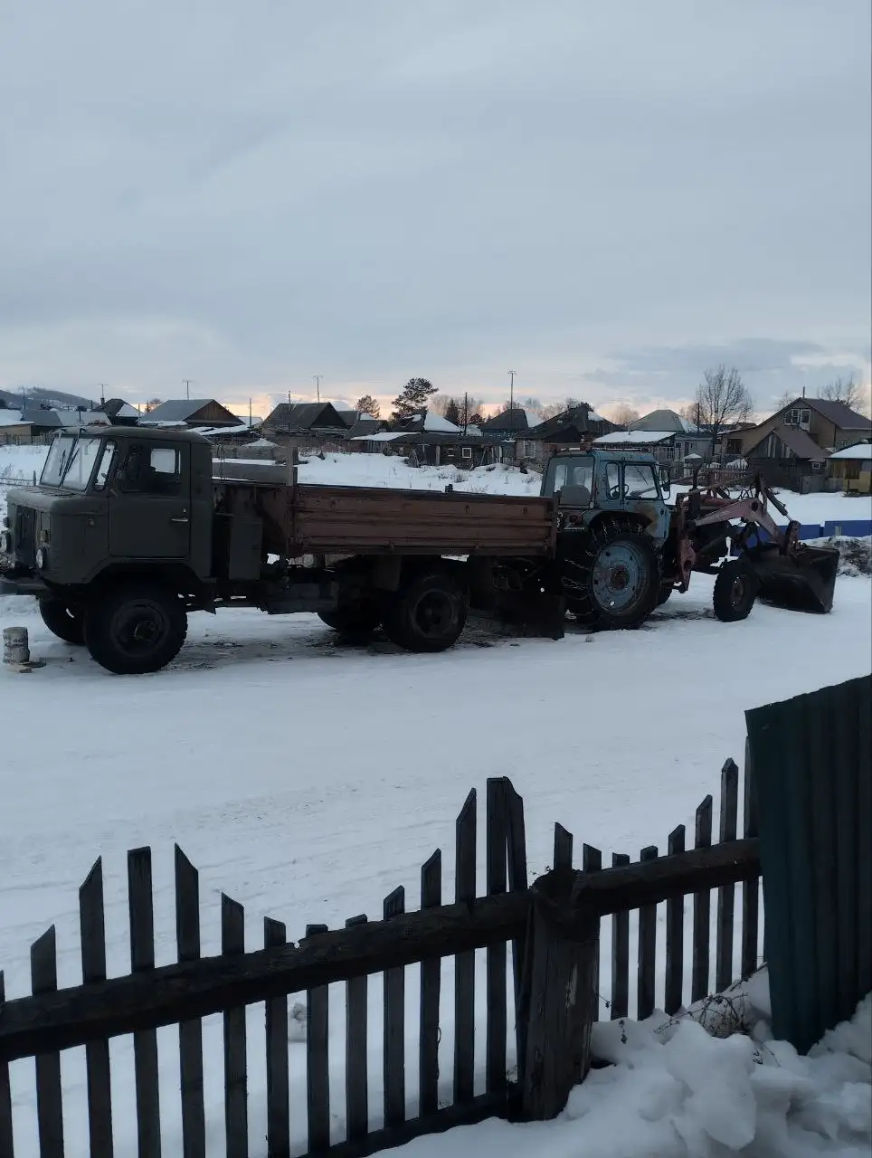 Продам трактор МТЗ Беларус 80 - Запчасти в Каратузское