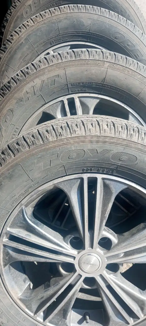 Продажа комплекта летних шин и дисков - Шины и диски (Авто) в Хакасия