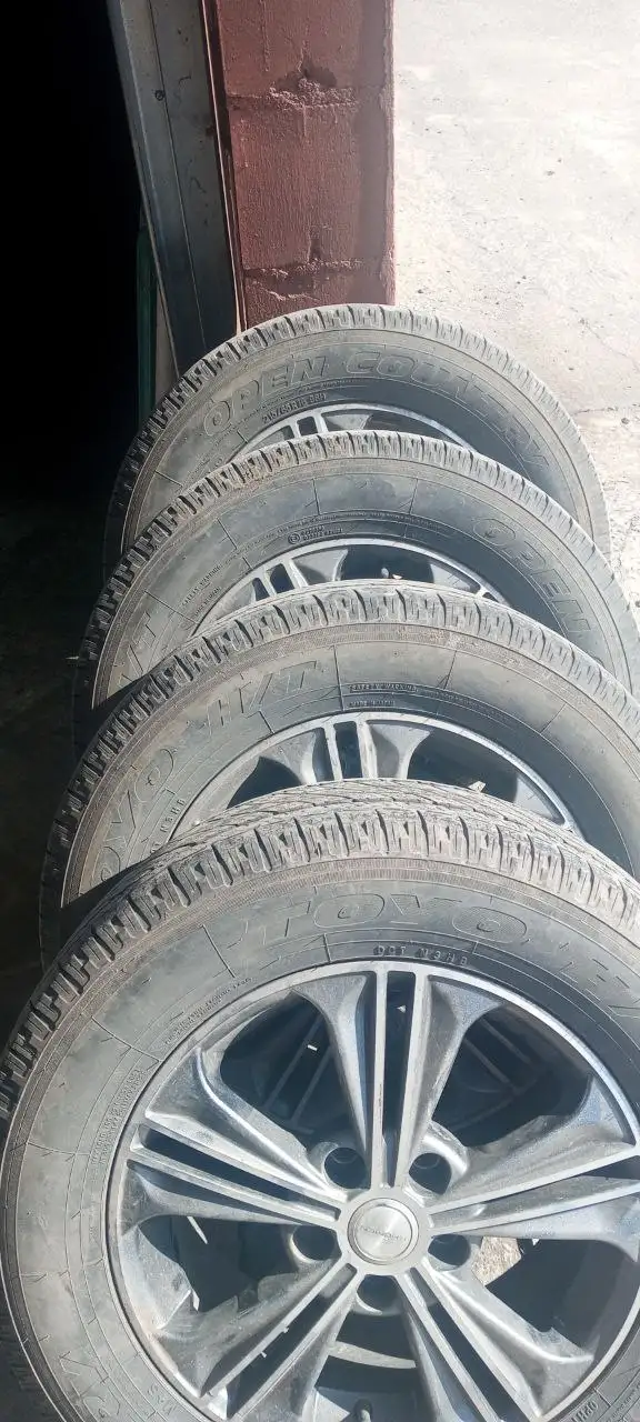 Продажа комплекта летних шин и дисков - Шины и диски (Авто) в Хакасия