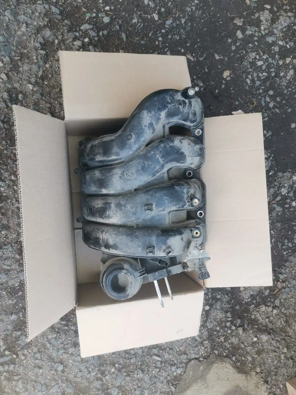 Продажа автомобиля Renault Logan 2014 года - Легковые автомобили (Авто) в Неизвестно