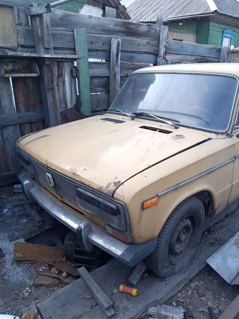 Продам на запчасти - Запчасти в Неизвестно