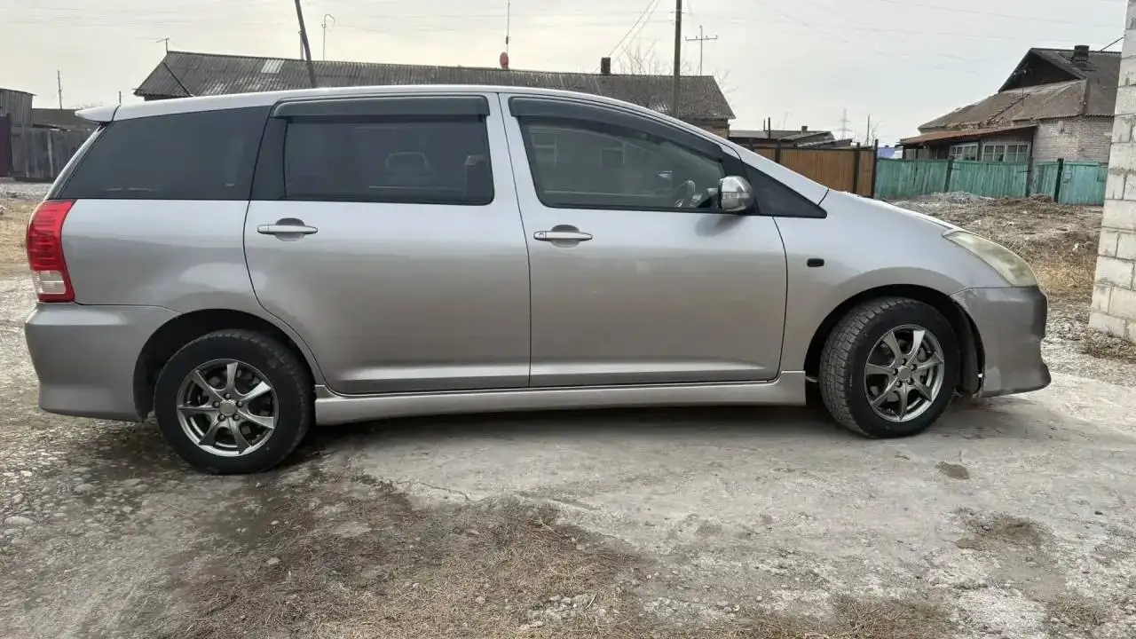 Продажа Toyota Wish 2005 года - Авто в Хакасия и Красноярский край