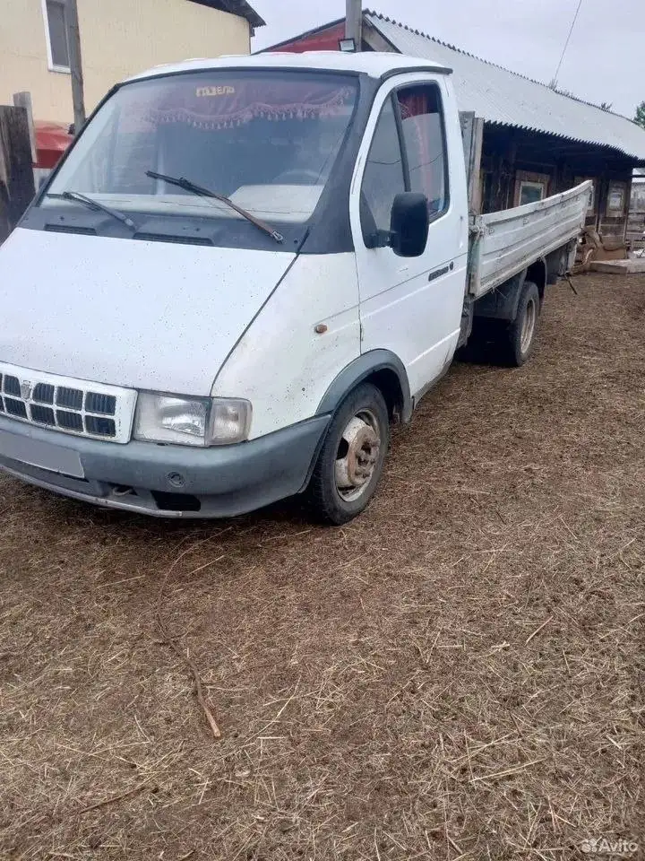 Продажа автомобиля 2002 года - Авто в Неизвестно