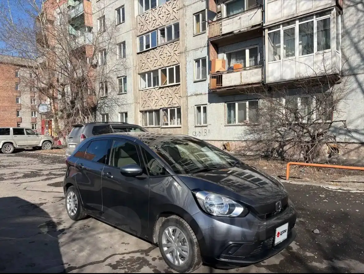 Продам HONDA FIT 2021 года в новом кузове - Легковые автомобили (Авто) в Неизвестно