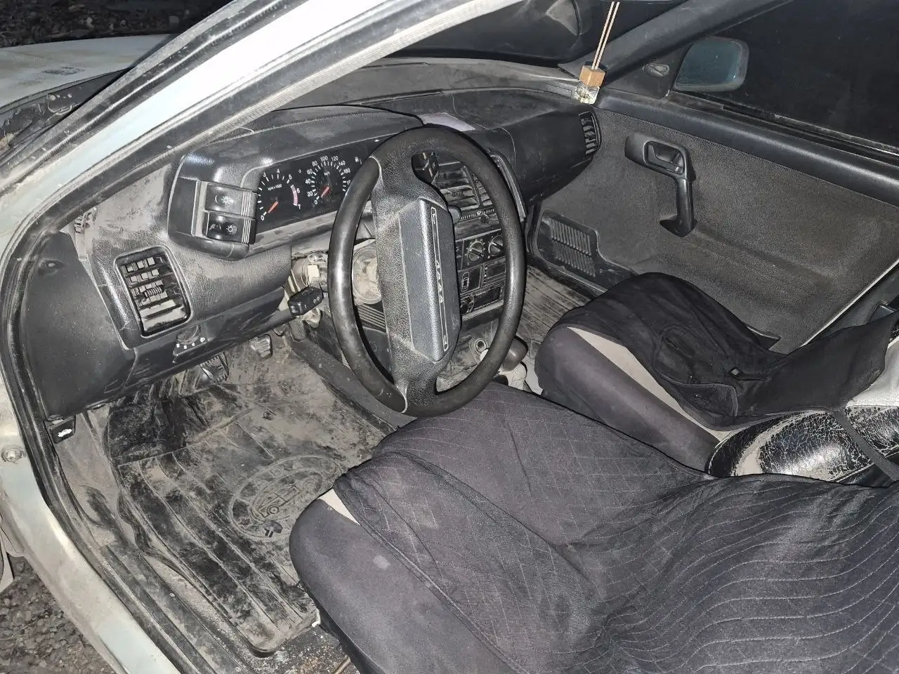 Продажа автомобиля ВАЗ 2112 2001 года с неисправной коробкой передач - Легковые автомобили (Авто) в Неизвестно