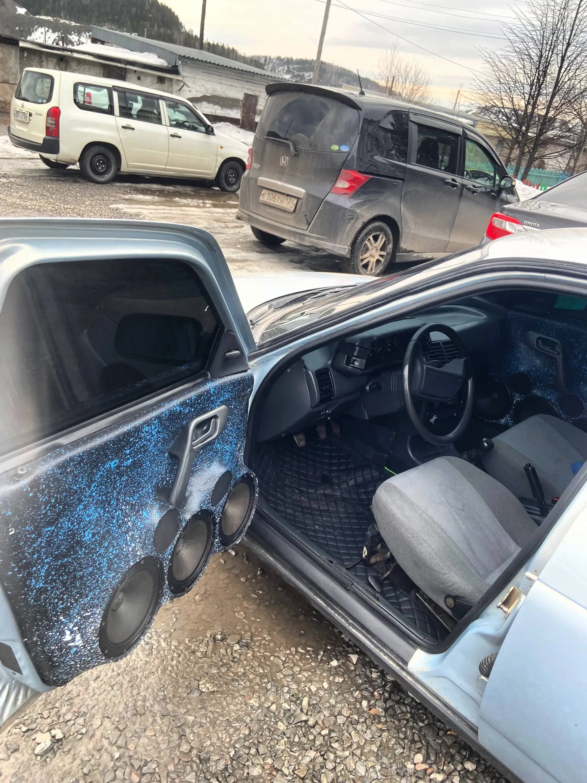 Автомобиль 2005 года с двигателем 126, ОТС, чистыми документами - Легковые автомобили (Авто) в Хакасия