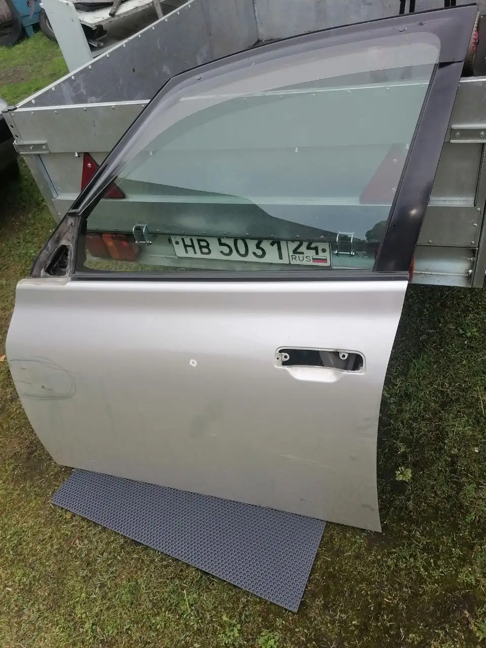 Продажа автомобиля Toyota - Легковые автомобили (Авто) в Хакасия и Красноярский край