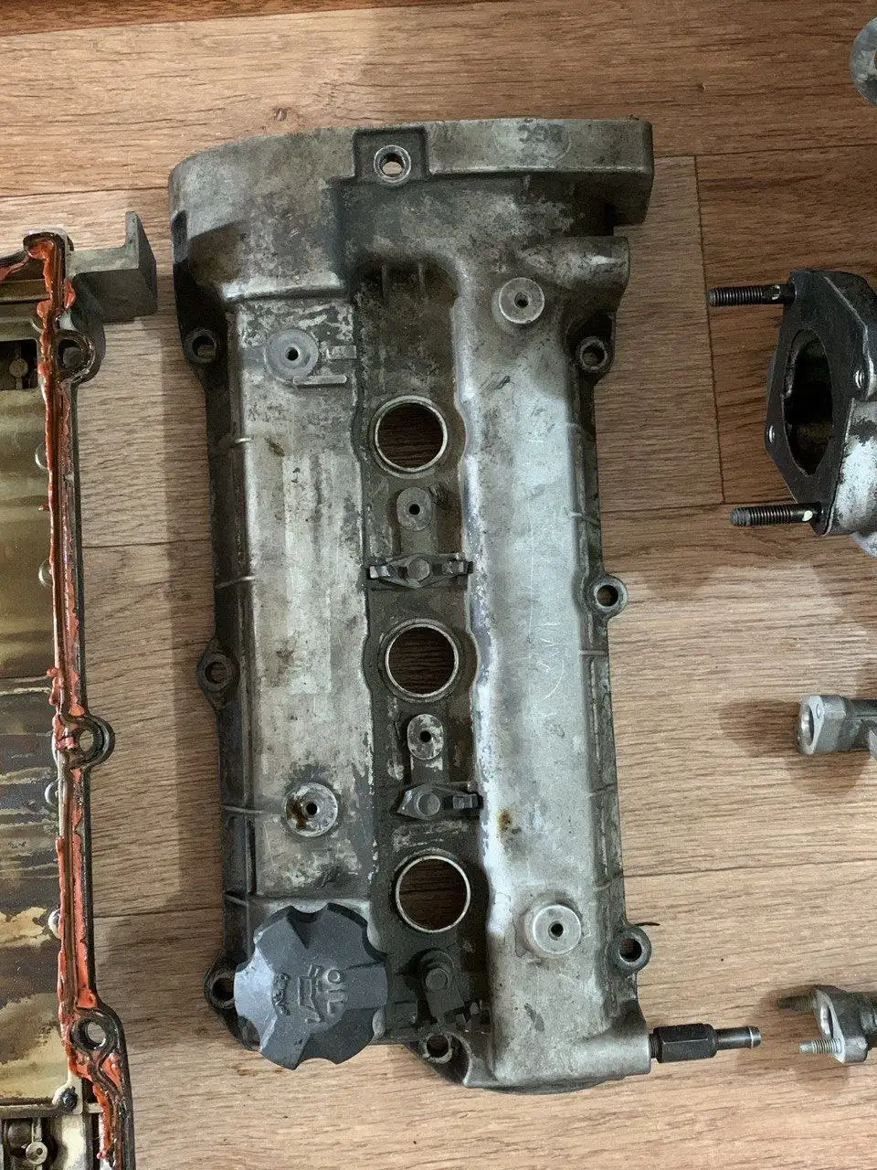 Продам остатки запчастей от Hyundai Sonata 2007 - Автозапчасти (Запчасти) в Неизвестно