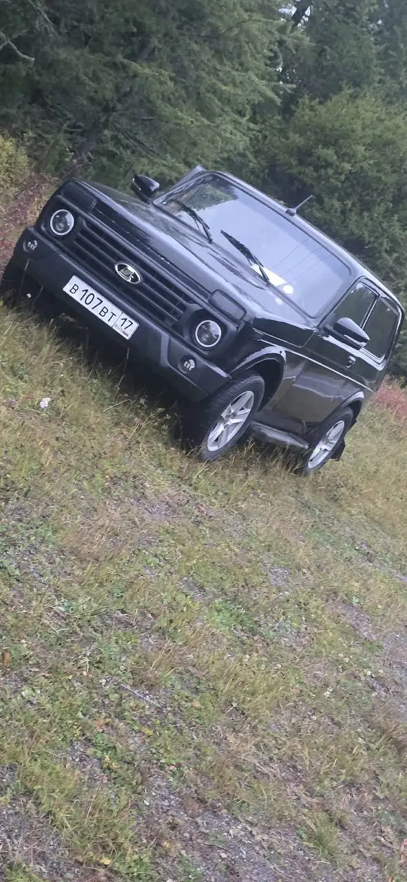 Продам ВАЗ Нива Урбан 2016 года - Легковые автомобили (Авто) в Хакасия
