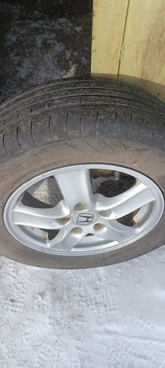 Продам R15 - Шины и диски (Авто) в Неизвестно