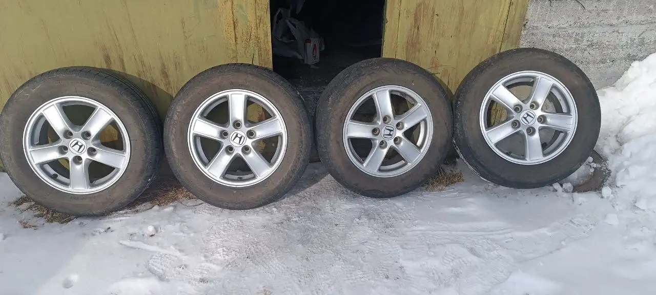 Продам R15 - Шины и диски (Авто) в Неизвестно