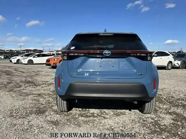 Продам Тойота Ярис Кросс 2021 - Кроссоверы (Авто) в Абакан