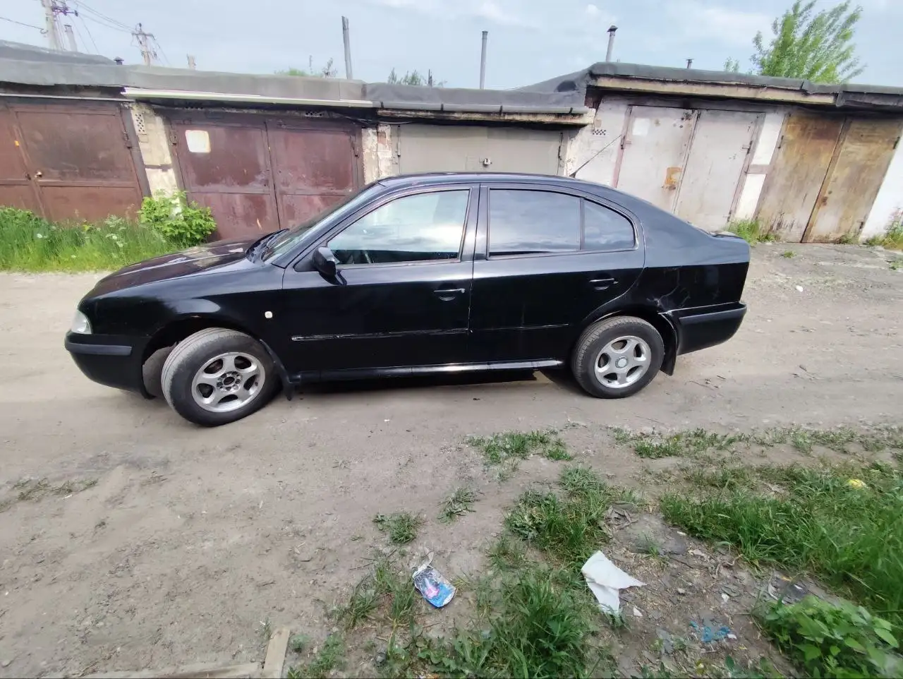 Skoda Octavia 1.4 Tour 2007 - Авто в Неизвестно