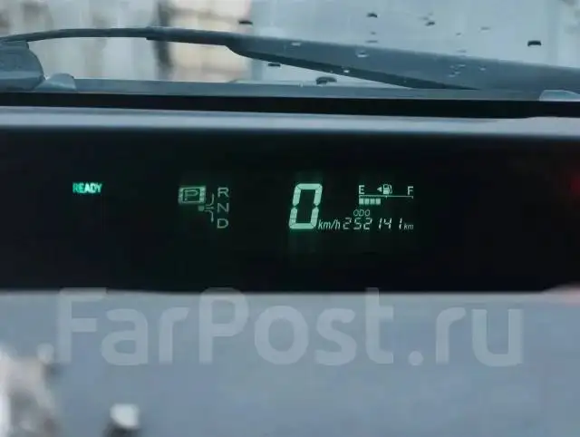 Toyota Prius 2004, правый руль - Легковые автомобили (Авто) в Уссурийск