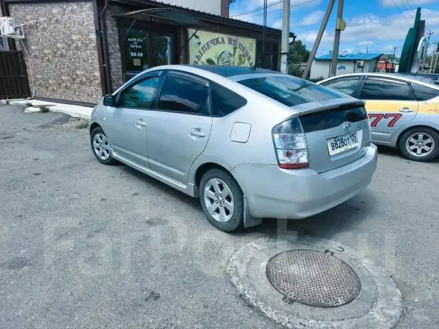 Toyota Prius 2004, правый руль - Легковые автомобили (Авто) в Уссурийск