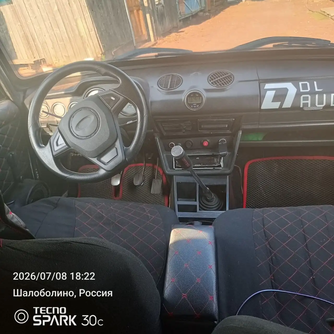 Продажа автомобиля, цена 115000, торг у капота - Авто в Неизвестно