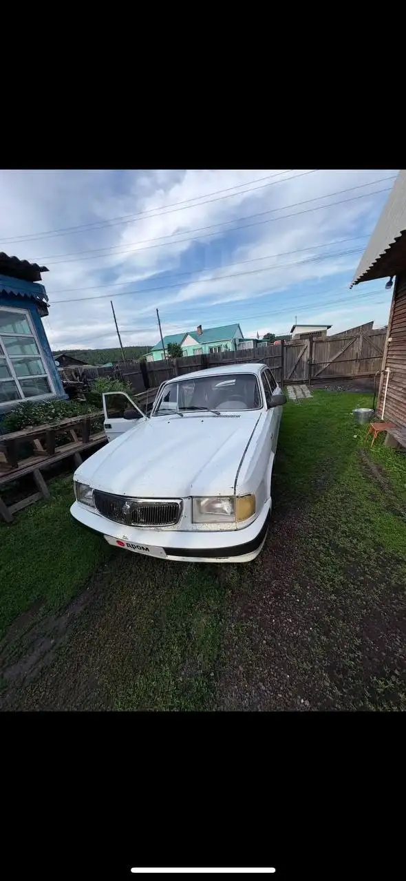Продам 100т хороший торг - Авто в Неизвестно