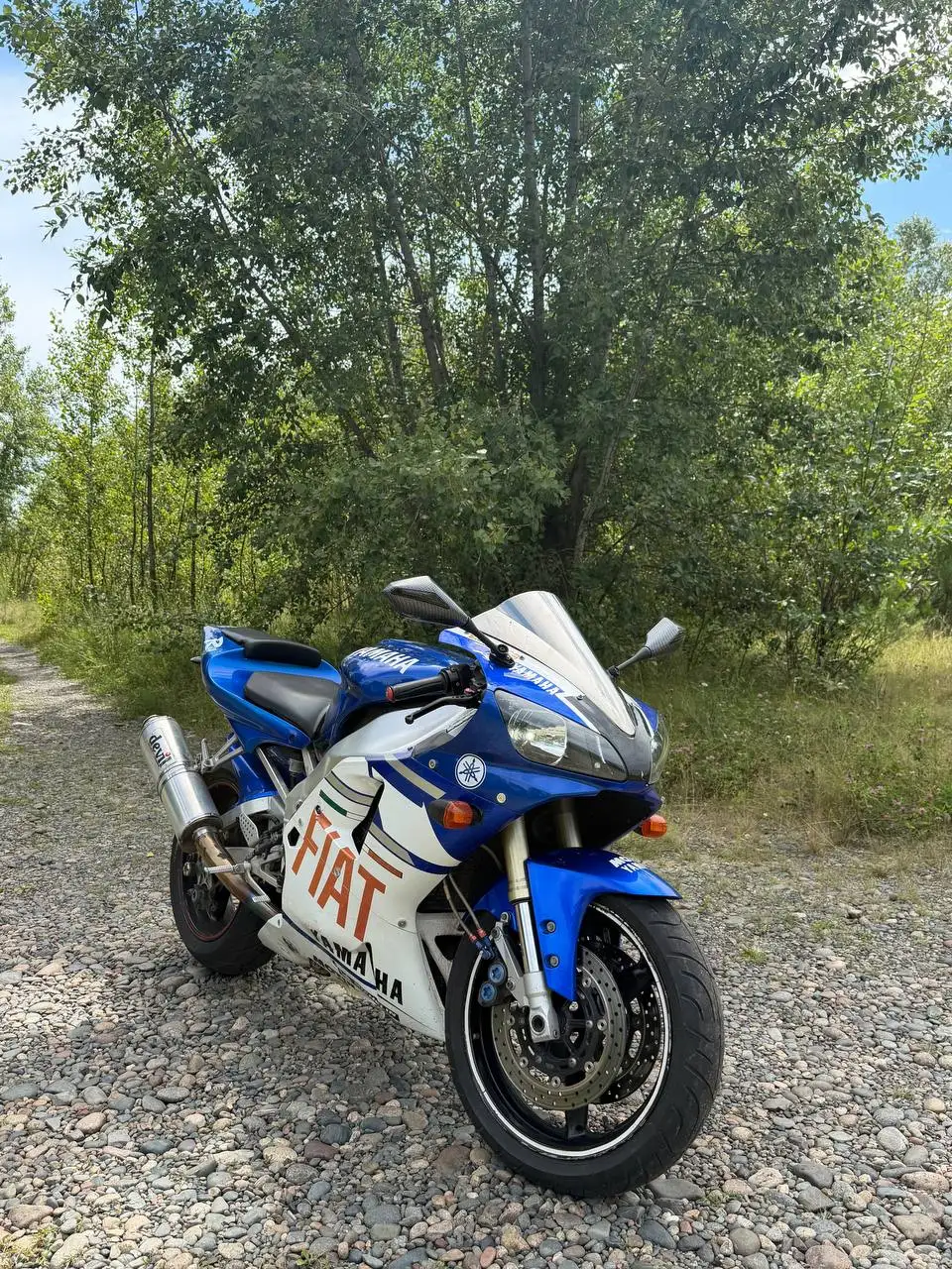 Yamaha R1 - Мотоциклы (Авто) в Неизвестно