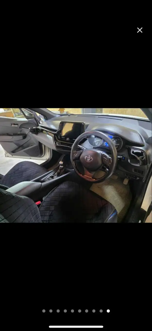 Toyota C-HR 2018 - Легковой автомобиль (Авто) в Неизвестно