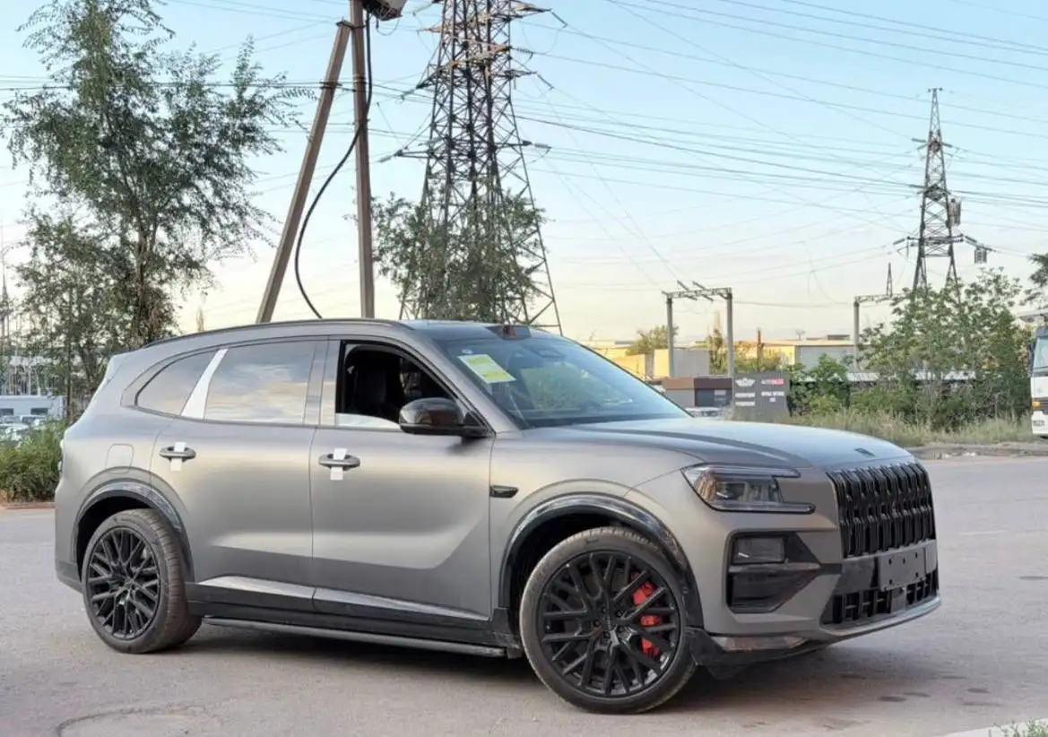 ZEEKR 8X SHADOW LINE бронь - Авто в Неизвестно