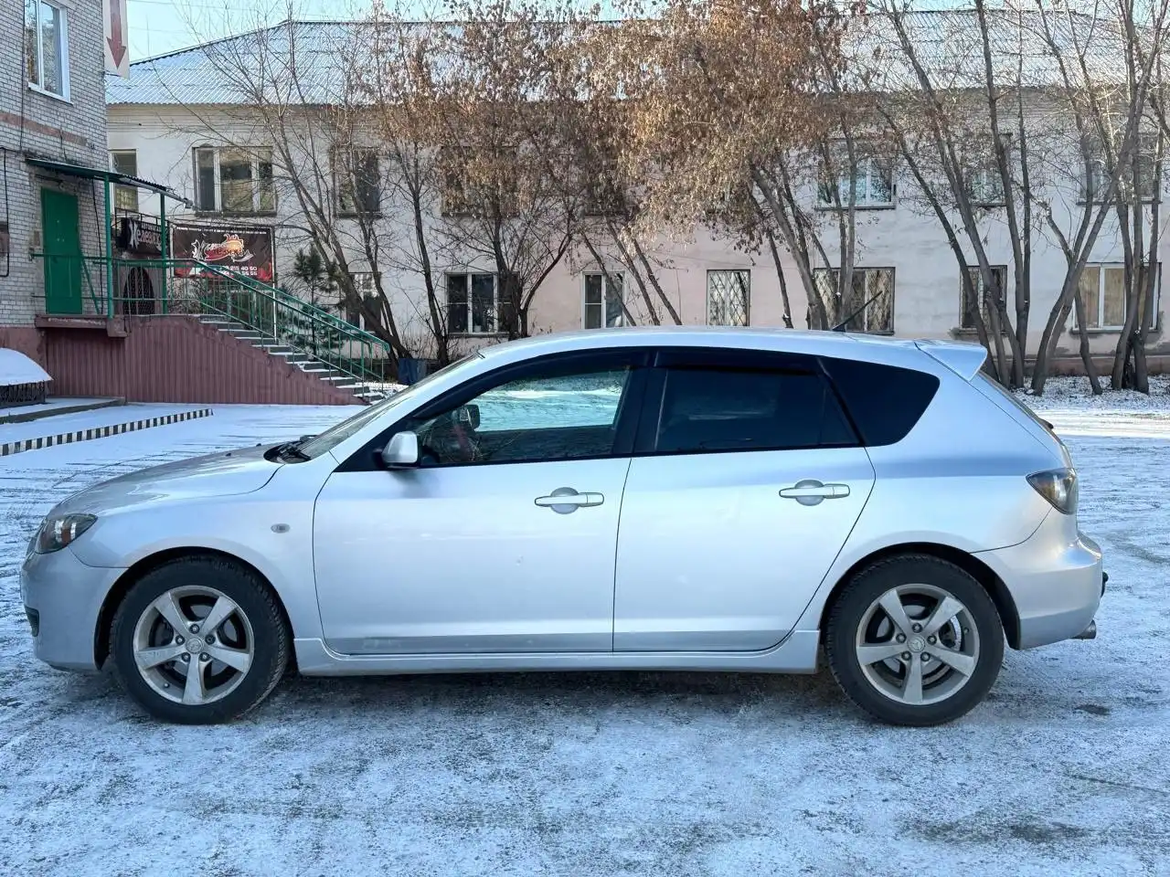 Мазда Аксела 2004 год