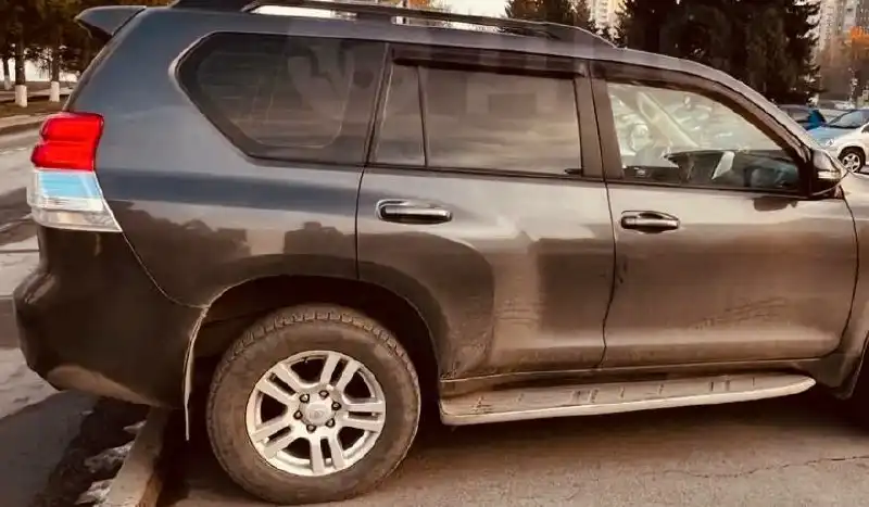 Toyota Land Cruiser Prado 2011 дизель 3.2