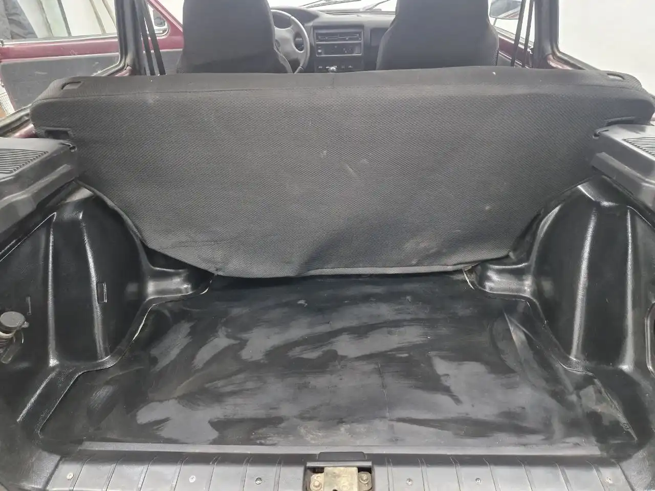 Продажа автомобиля на ходу с КПП 5 ст