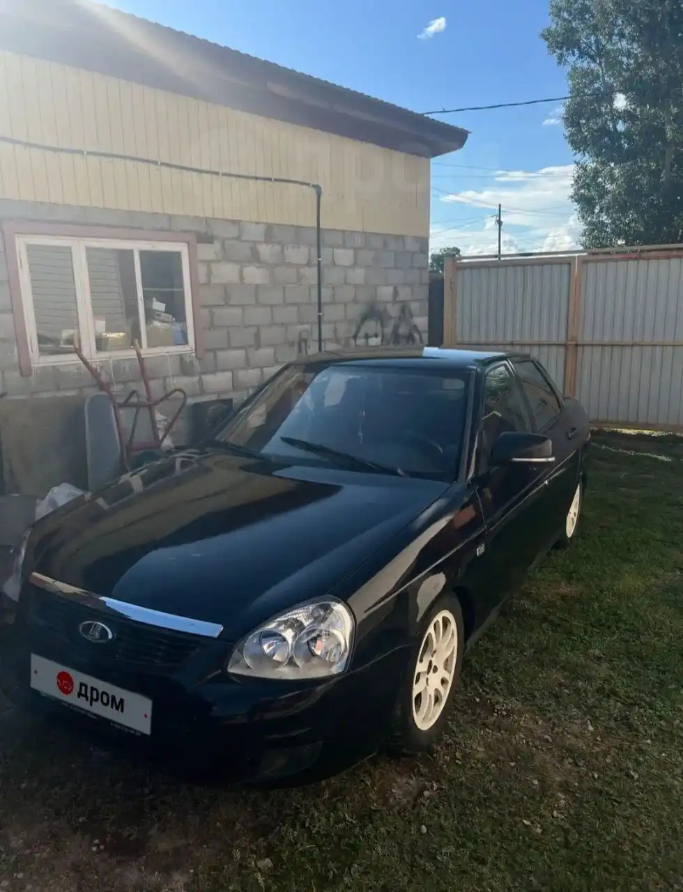 Продажа автомобиля 9 лет без номеров и литья