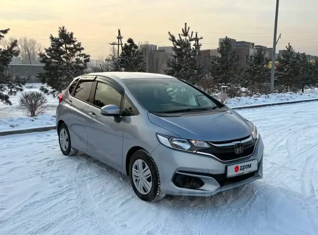 Продам HONDA FIT 2019 года - Авто в Хакасия