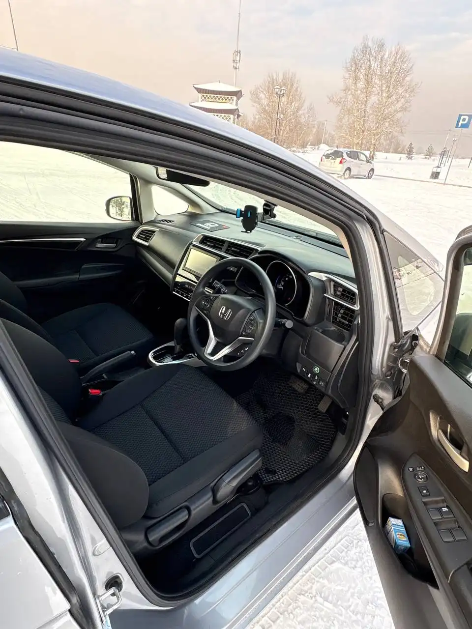 Продам HONDA FIT 2019 года