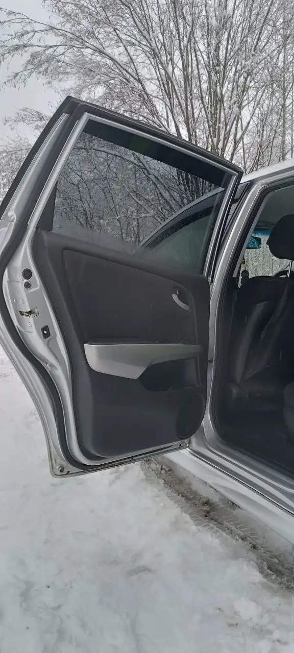 Продажа Honda Stream 4WD 2010 года - Легковые автомобили (Авто) в Хакасия