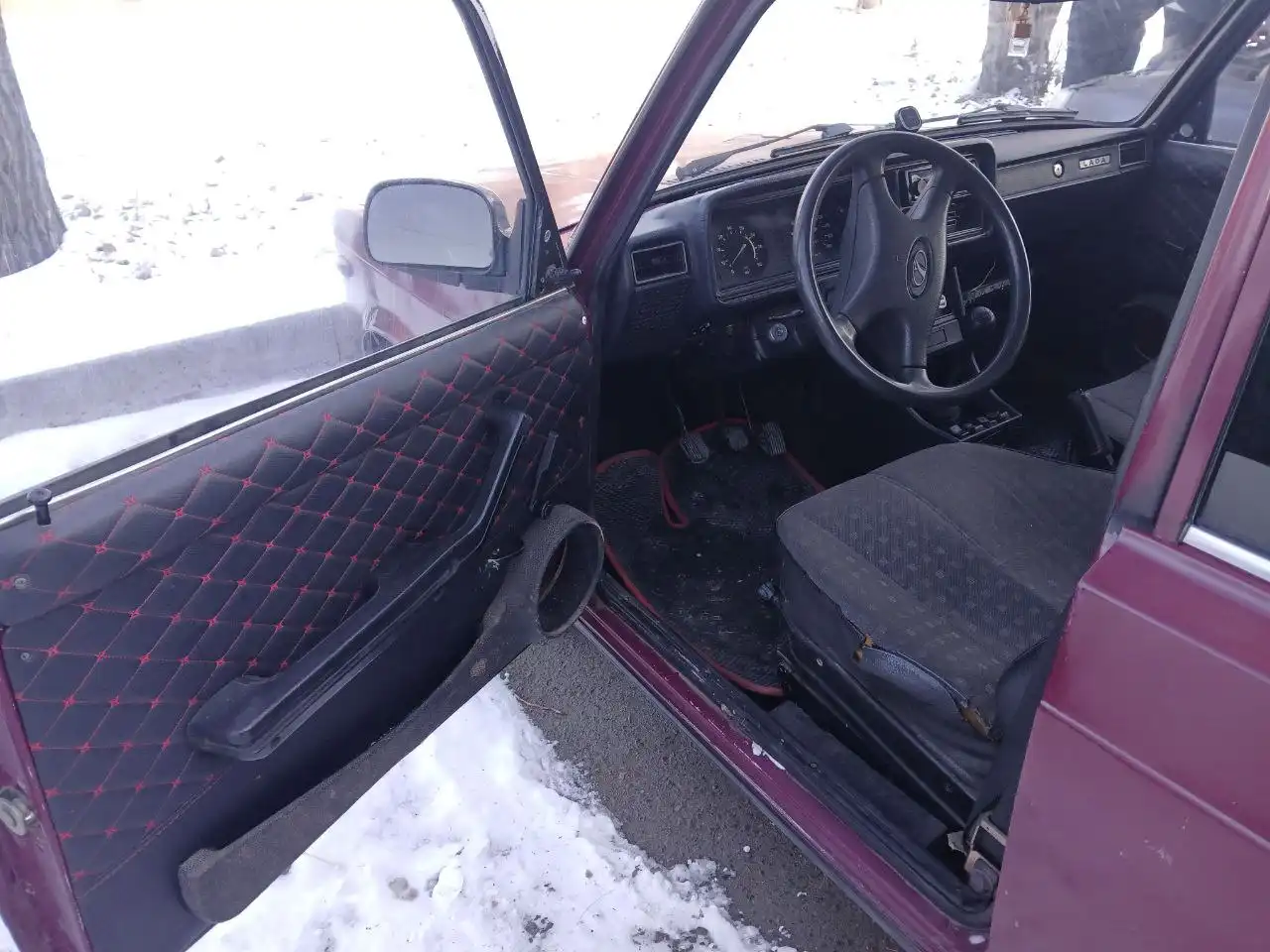 Автомобиль 2003 года в срочной продаже - Авто в Хакасия