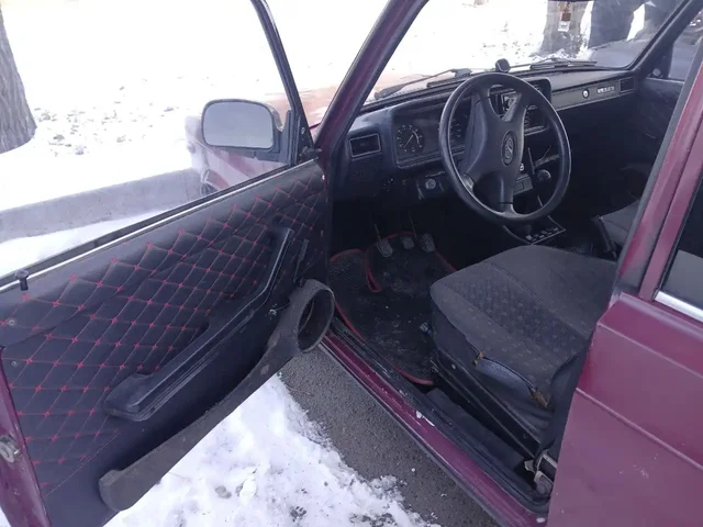 Автомобиль 2003 года в срочной продаже - частное объявление в Хакасия