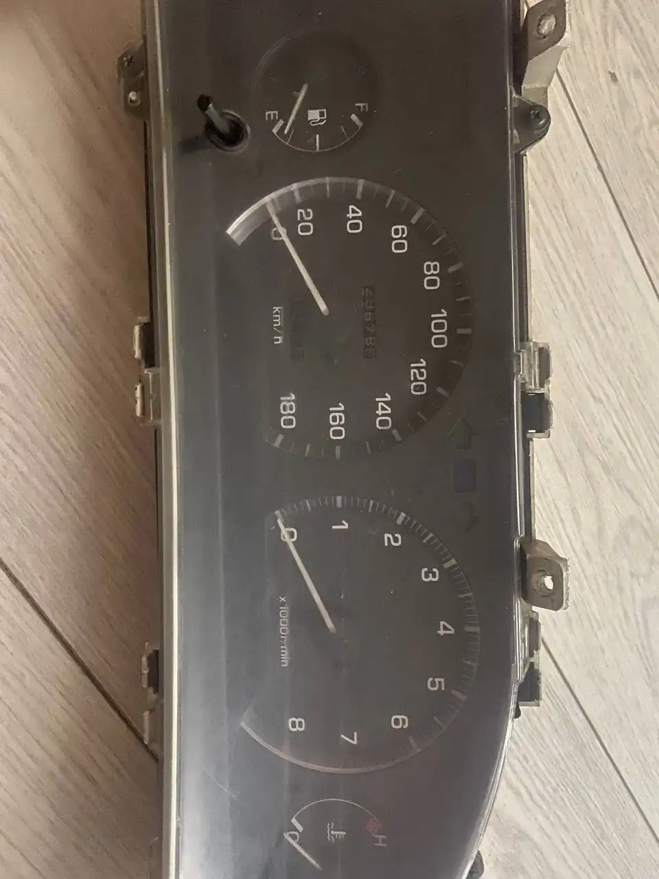 Продам автомобиль ВАЗ-2106 (Жигули) не на ходу - null (Авто) в Неизвестно