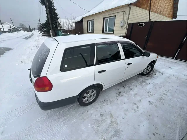 Продам Nissan AD 1999 года - Авто в Неизвестно