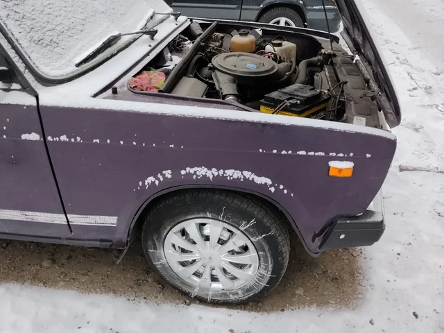 Продажа автомобиля 2003 года - Авто в Неизвестно