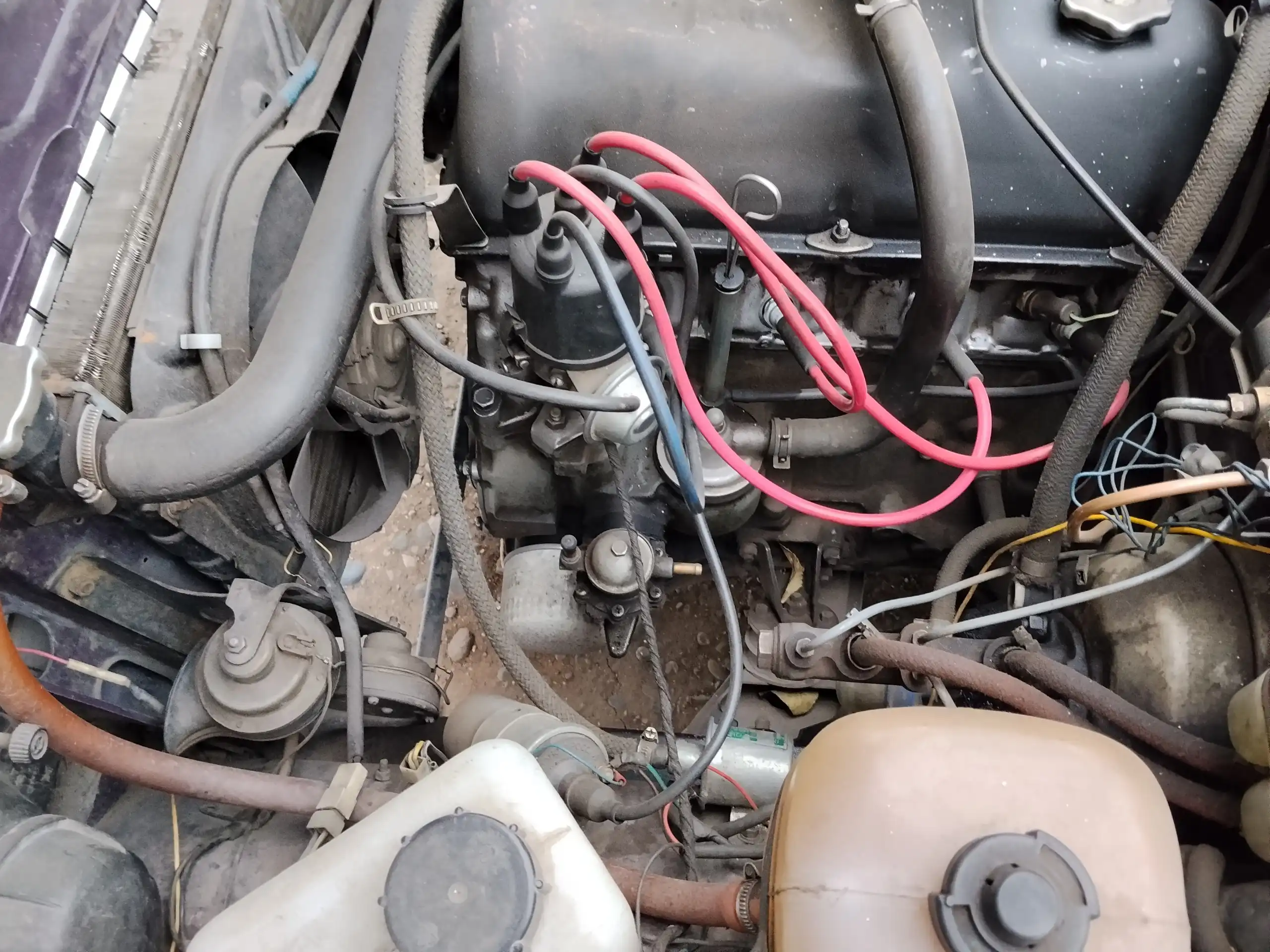 Продажа автомобиля 2003 года - Авто в Неизвестно