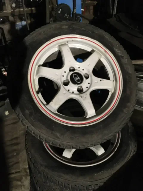 Продажа автомобиля в Хакасии - Внедорожники в Хакасия