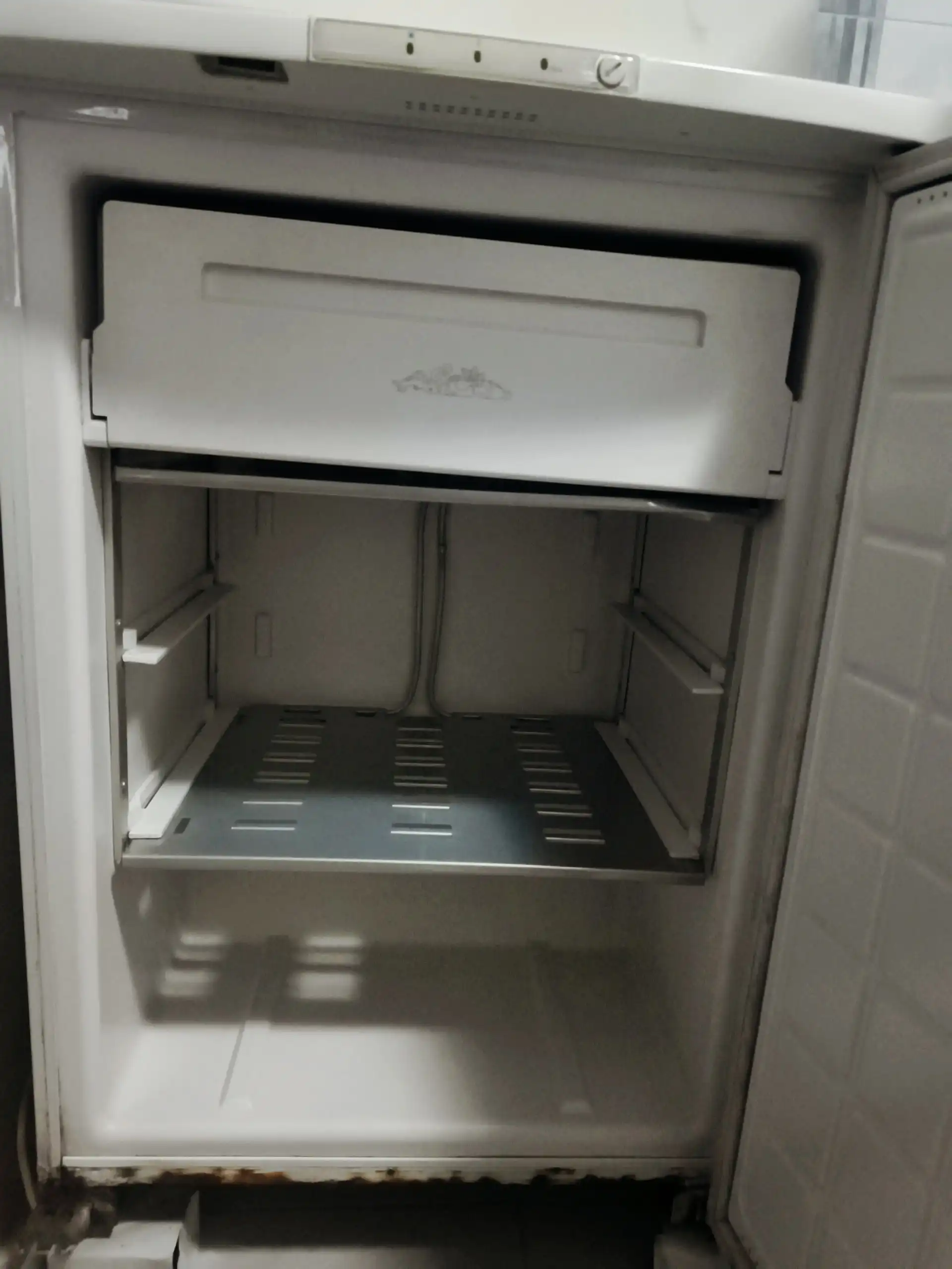 Продажа морозилки и холодильника в Абакане - Для дома и дачи в Абакан