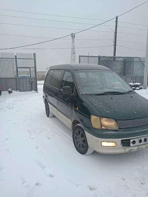 Продажа Toyota Town Ace Noah - Квадроциклы в Красноярск