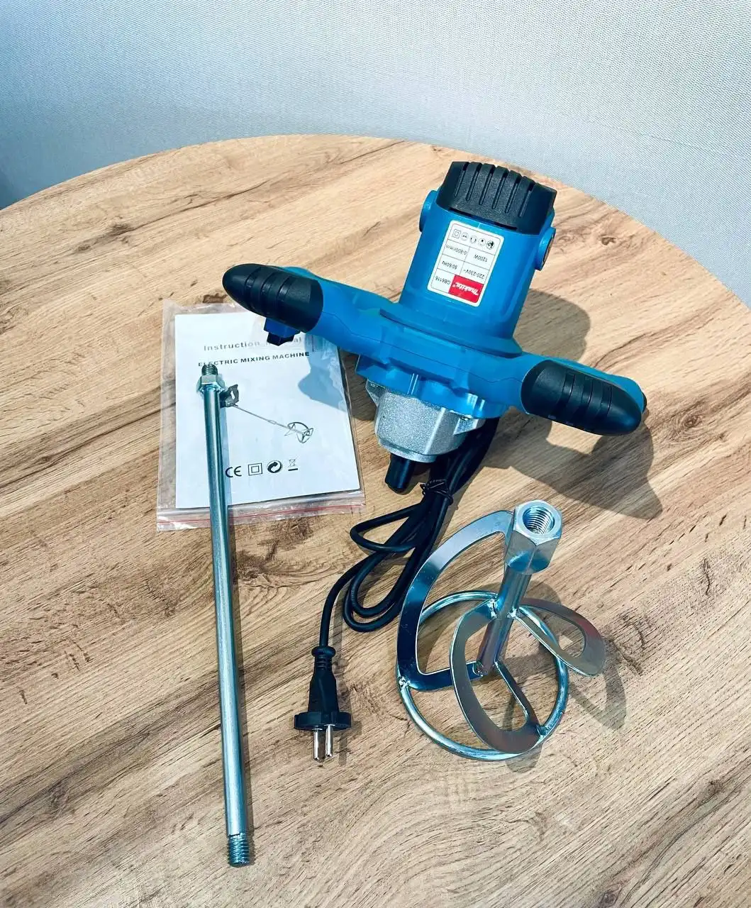 Продажа циркулярной пилы и миксера - Барахолка в Неизвестно