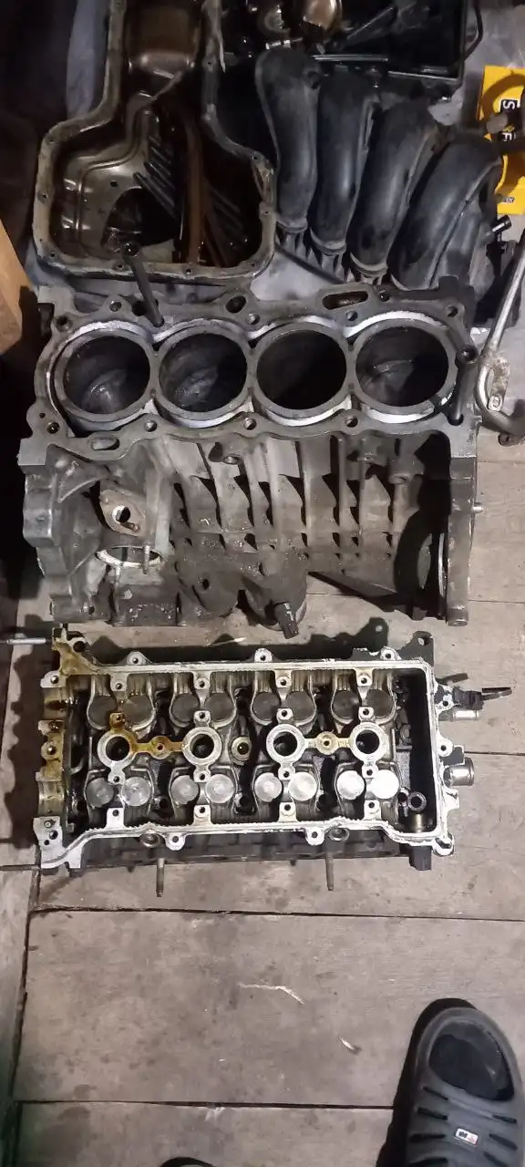 Продажа запчастей на Toyota и двигателя 1ZZT - null (Запчасти) в Хакасия