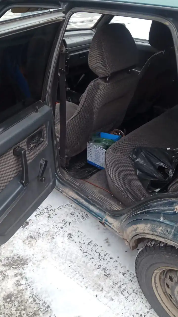 Продажа автомобиля 99 в хорошем состоянии - Авто в Неизвестно