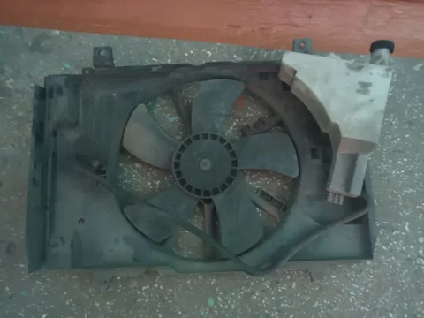 Продам автомобиль Nissan - Авто в Неизвестно