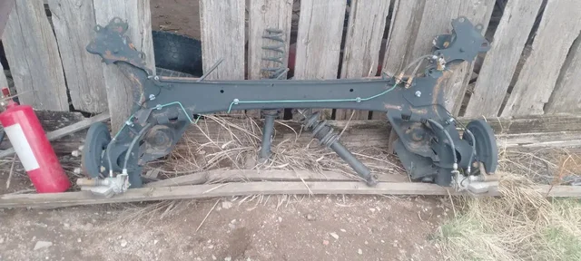 Балка Renault Logan 1 - Запчасти в Неизвестно